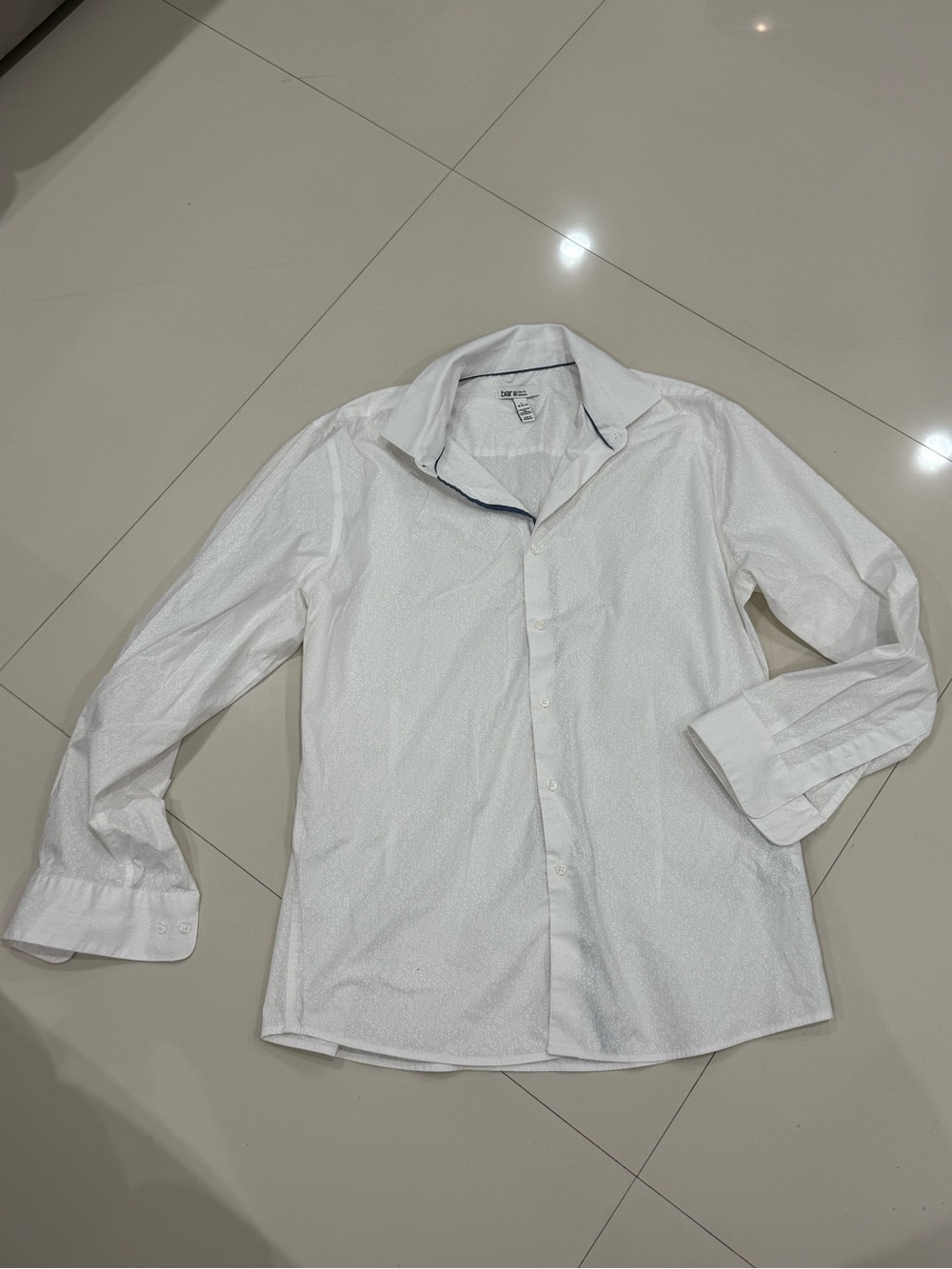 Bar III Men's White Long-Sleeve Button-Up Dress Shirt